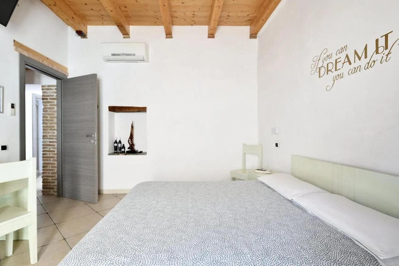 Al Vicoletto - Genuine Hospitality Bed & Breakfast Tortoli